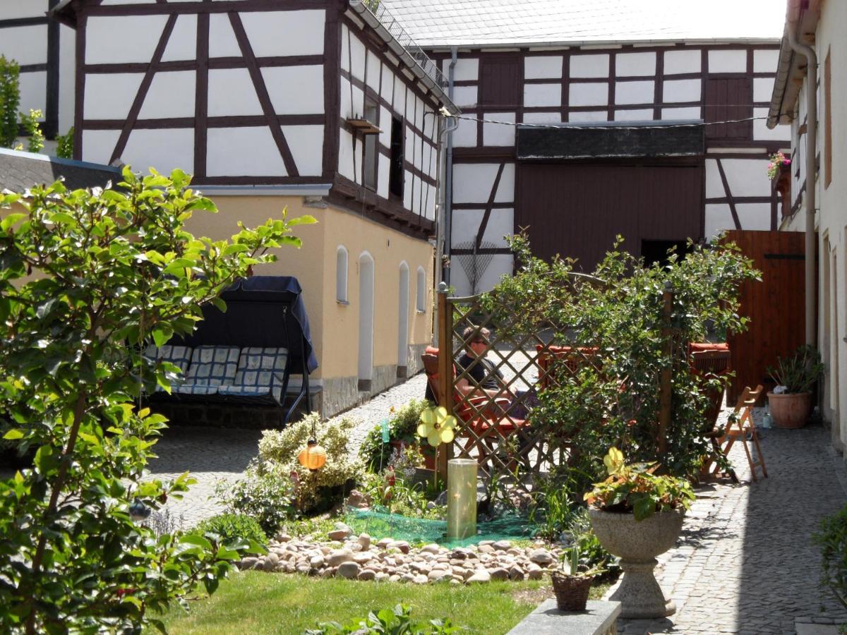 Am Brunnen Merkendorf Zeulenroda-Triebes Esterno foto